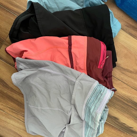 4 lululemon speed shorts - Picture 1 of 9